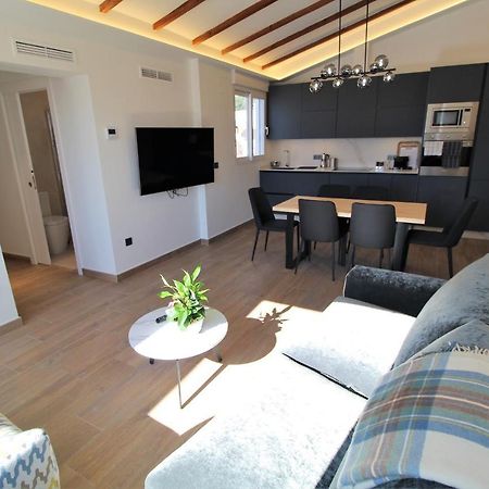 Atico Loft De Lujo Con Terraza Espectacular Y Vista A Los 2 Castillos Apartment Alicante Ngoại thất bức ảnh