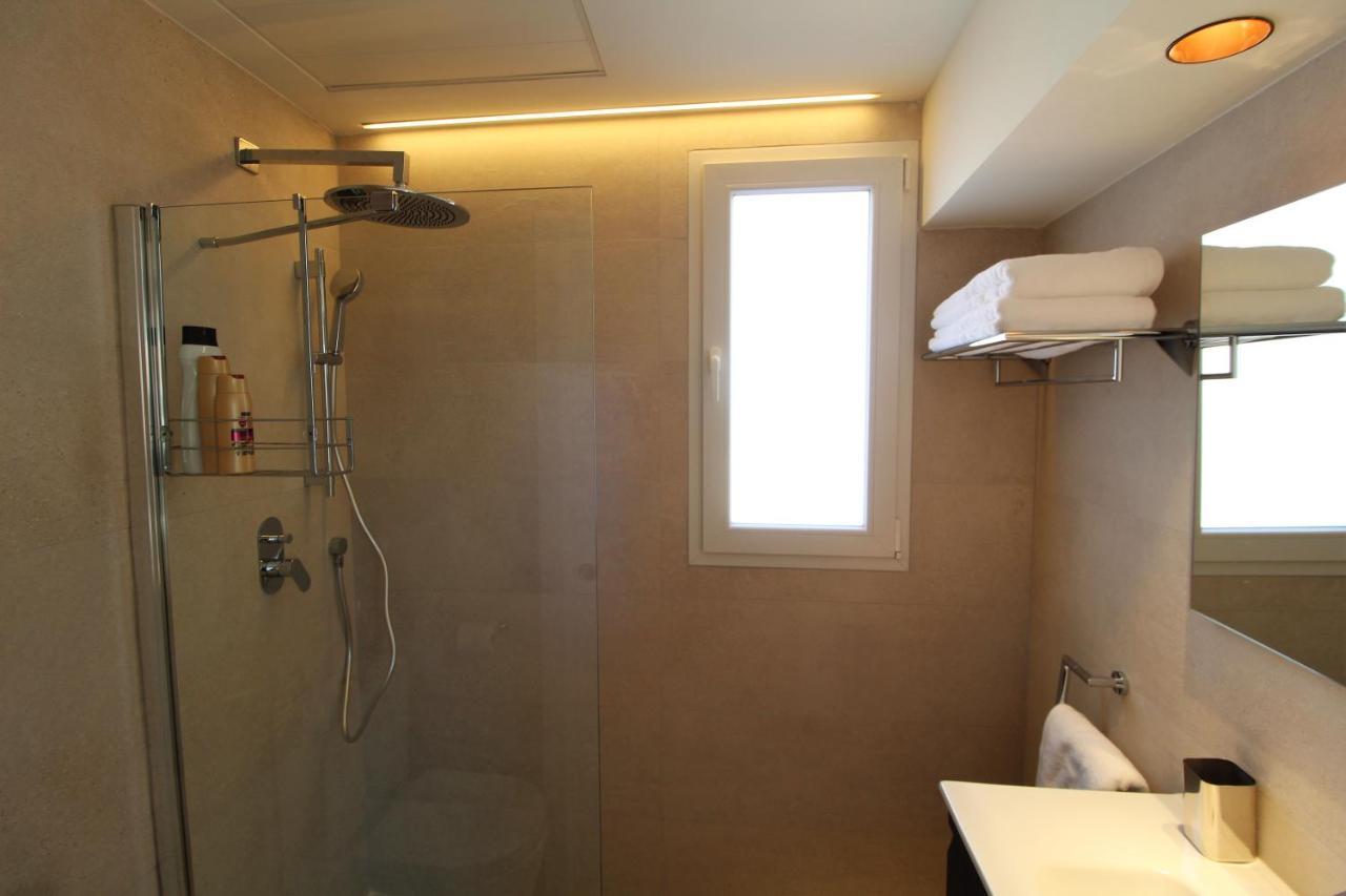 Atico Loft De Lujo Con Terraza Espectacular Y Vista A Los 2 Castillos Apartment Alicante Ngoại thất bức ảnh