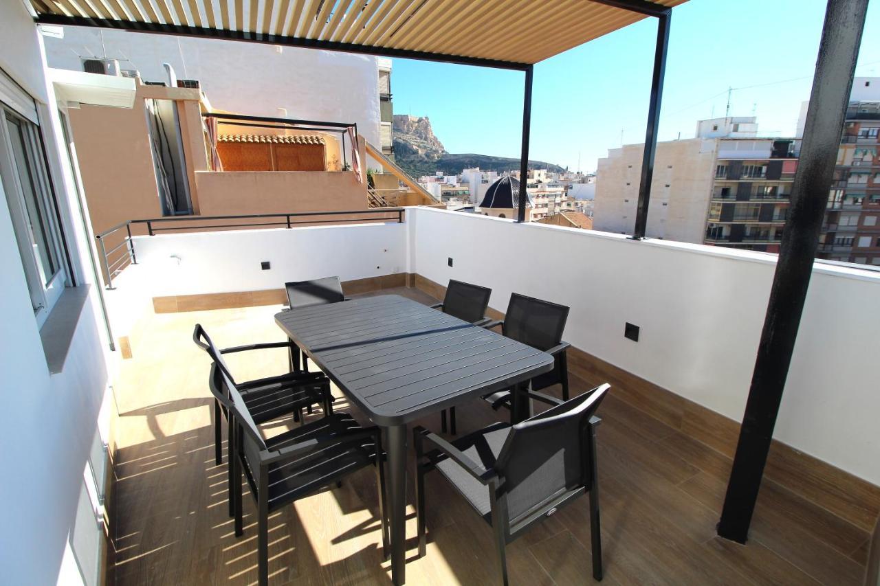 Atico Loft De Lujo Con Terraza Espectacular Y Vista A Los 2 Castillos Apartment Alicante Ngoại thất bức ảnh