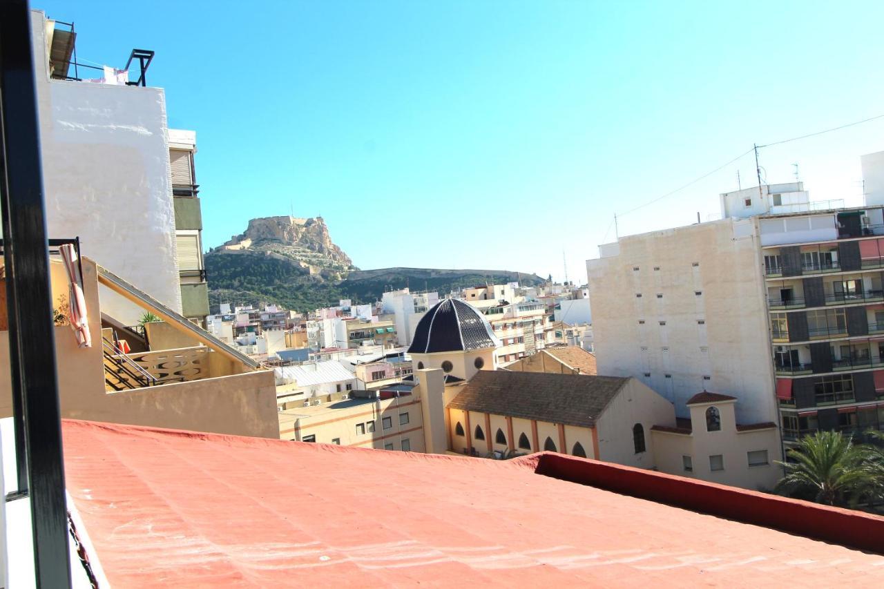 Atico Loft De Lujo Con Terraza Espectacular Y Vista A Los 2 Castillos Apartment Alicante Ngoại thất bức ảnh