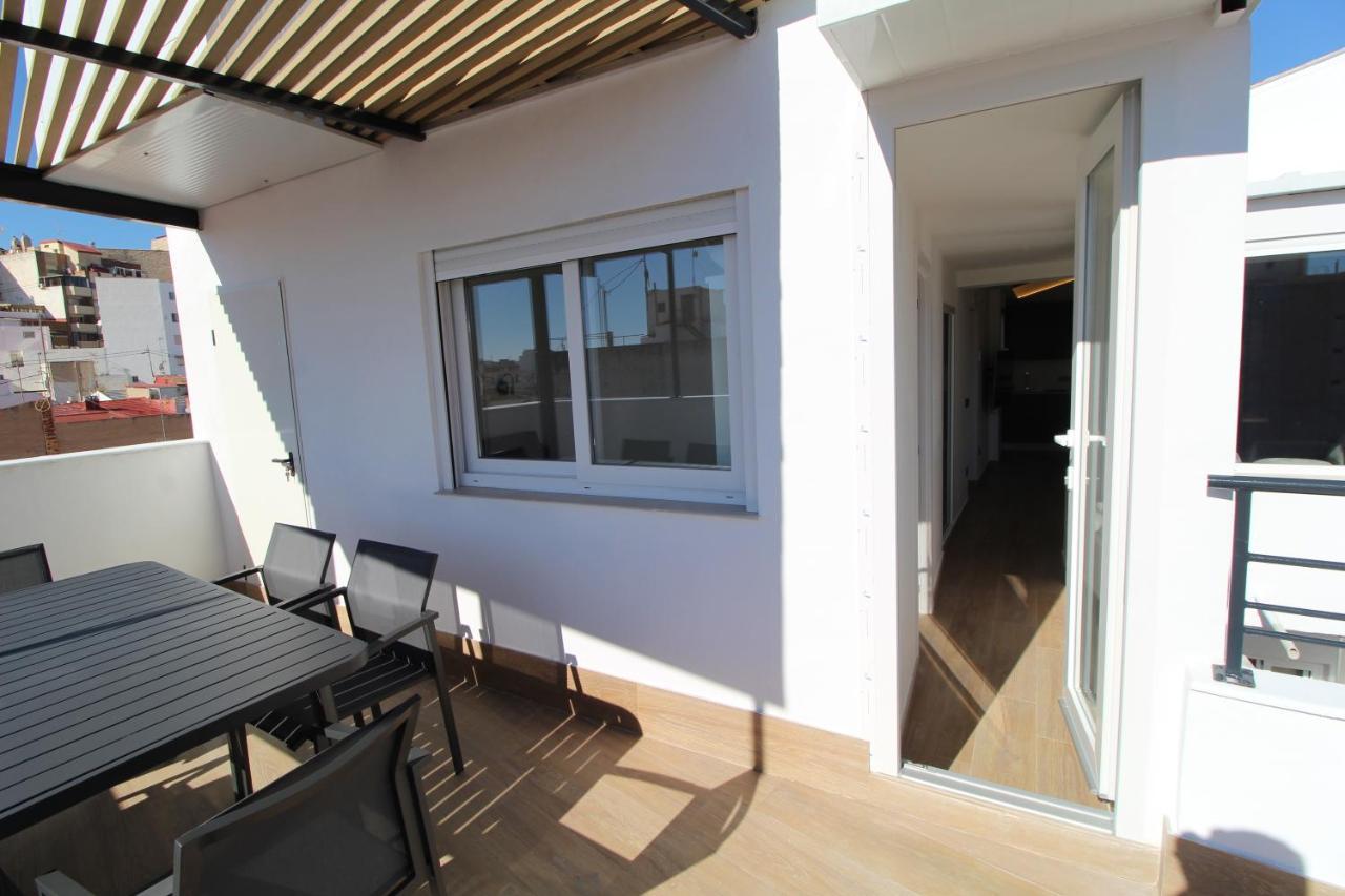 Atico Loft De Lujo Con Terraza Espectacular Y Vista A Los 2 Castillos Apartment Alicante Ngoại thất bức ảnh