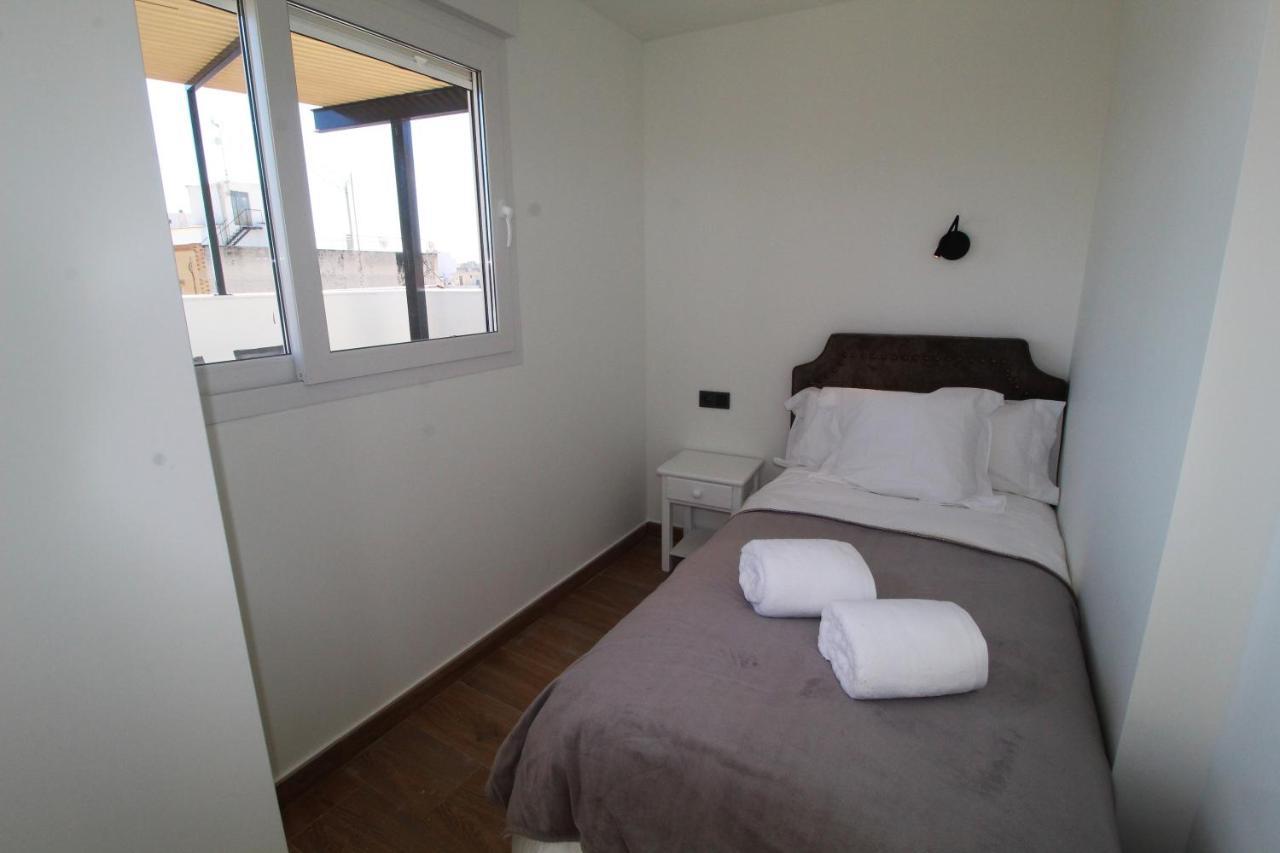 Atico Loft De Lujo Con Terraza Espectacular Y Vista A Los 2 Castillos Apartment Alicante Ngoại thất bức ảnh