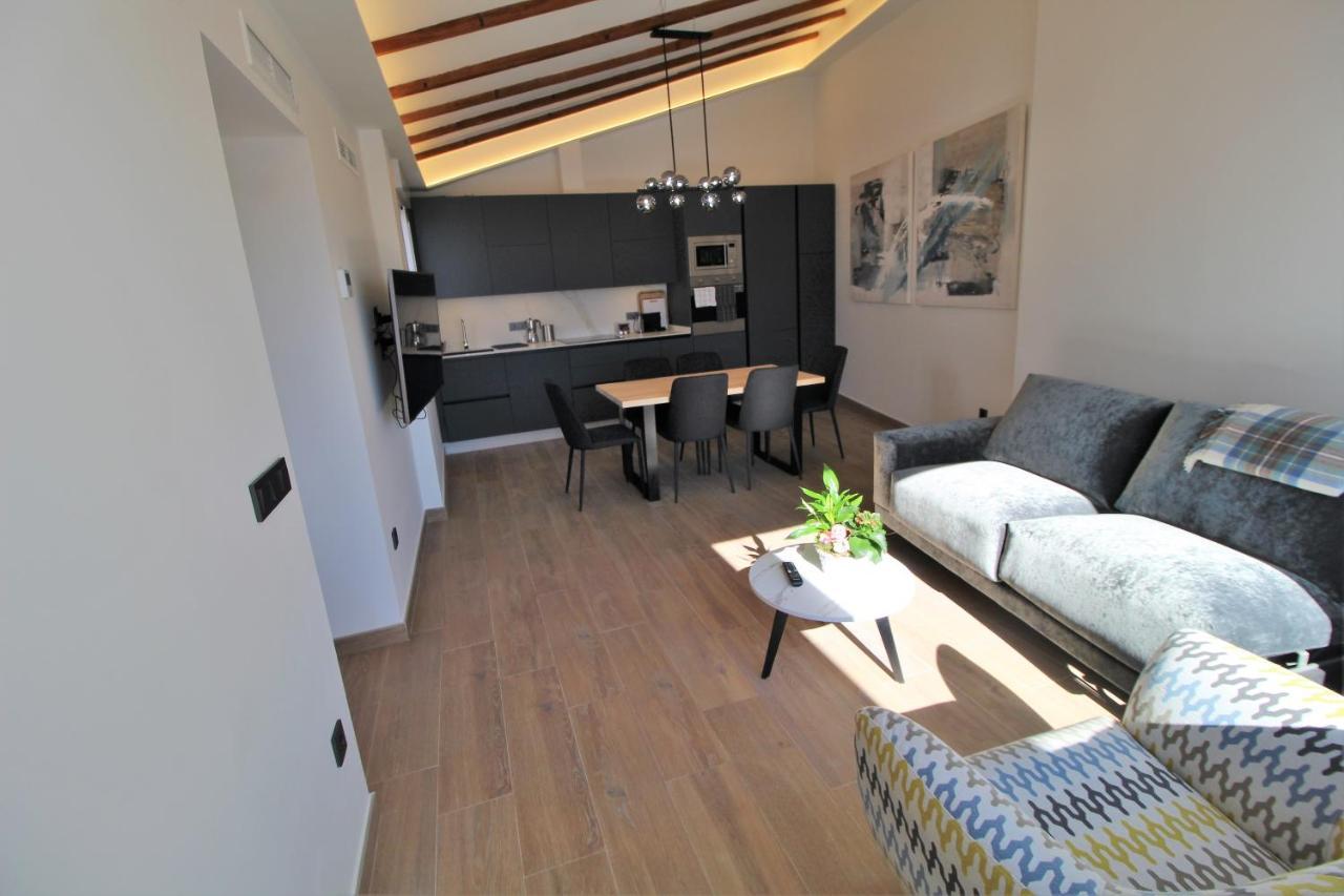 Atico Loft De Lujo Con Terraza Espectacular Y Vista A Los 2 Castillos Apartment Alicante Ngoại thất bức ảnh